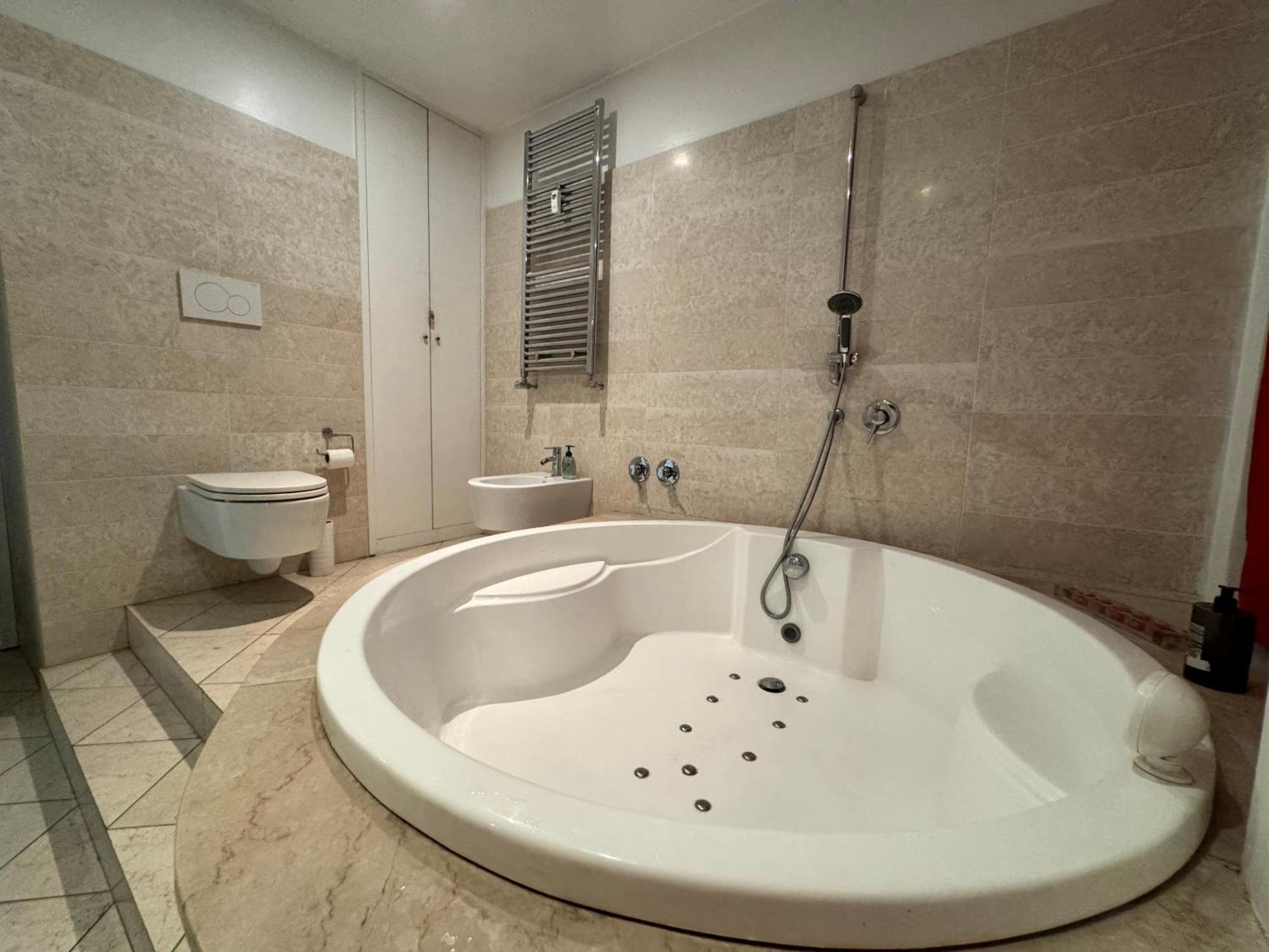 Parioli 2 Bedr Con Jacuzzi Vaticano Rom